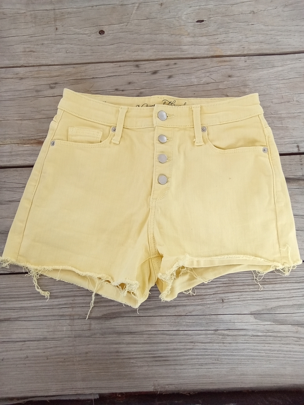 Universal Thread Yellow High Rise Shortie Denim Shorts Size 4 27R Button Fly